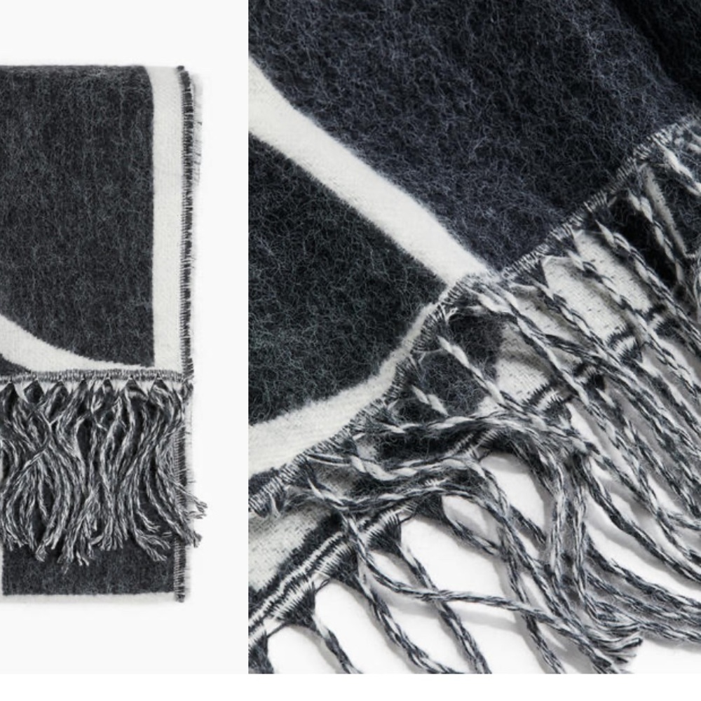 • F R E E • NWT • H&M • Gray & White Patterned Wool Scarf with Fringe - Picture 5 of 6